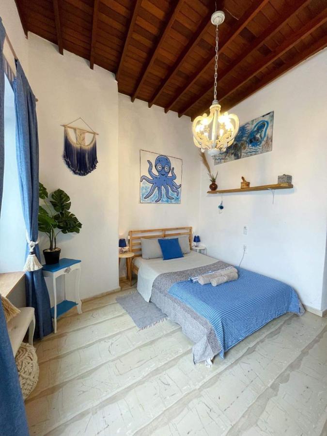 Octopus Blue Apartment Mykonos Town
